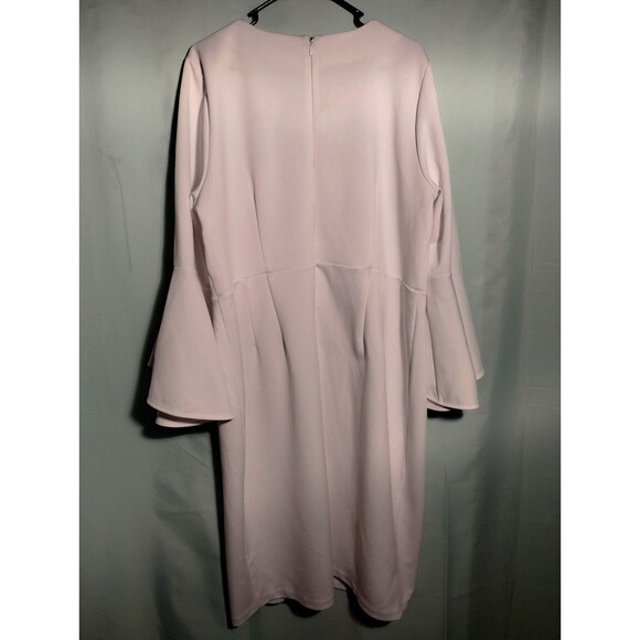 Dress - Picture 4 of 4